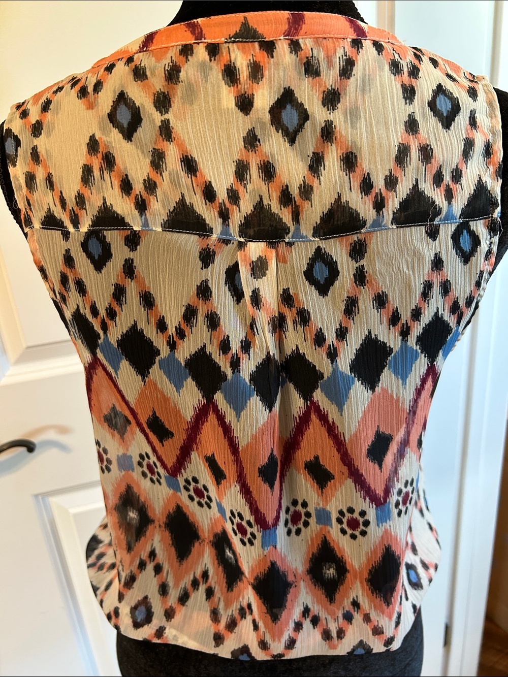 Lucky Brand Sleeveless Tie-Front Printed Blouse - Coral Multi - Picture 2 of 9